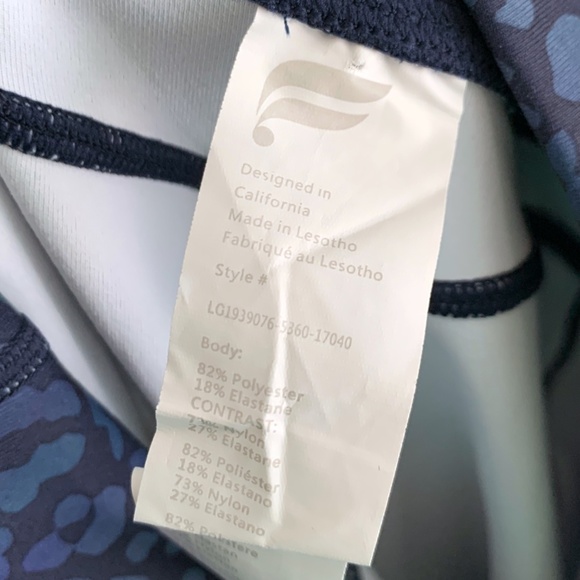 Pure Luxe by Fabletics Women's Active Leggings Medium Blue Cheetah Animal Print - Picture 6 of 9